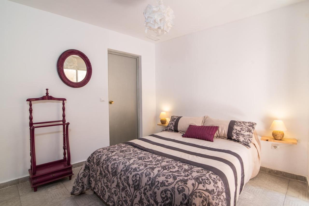 Vintage Casco Historico Apartment อาลิกันเต ภายนอก รูปภาพ