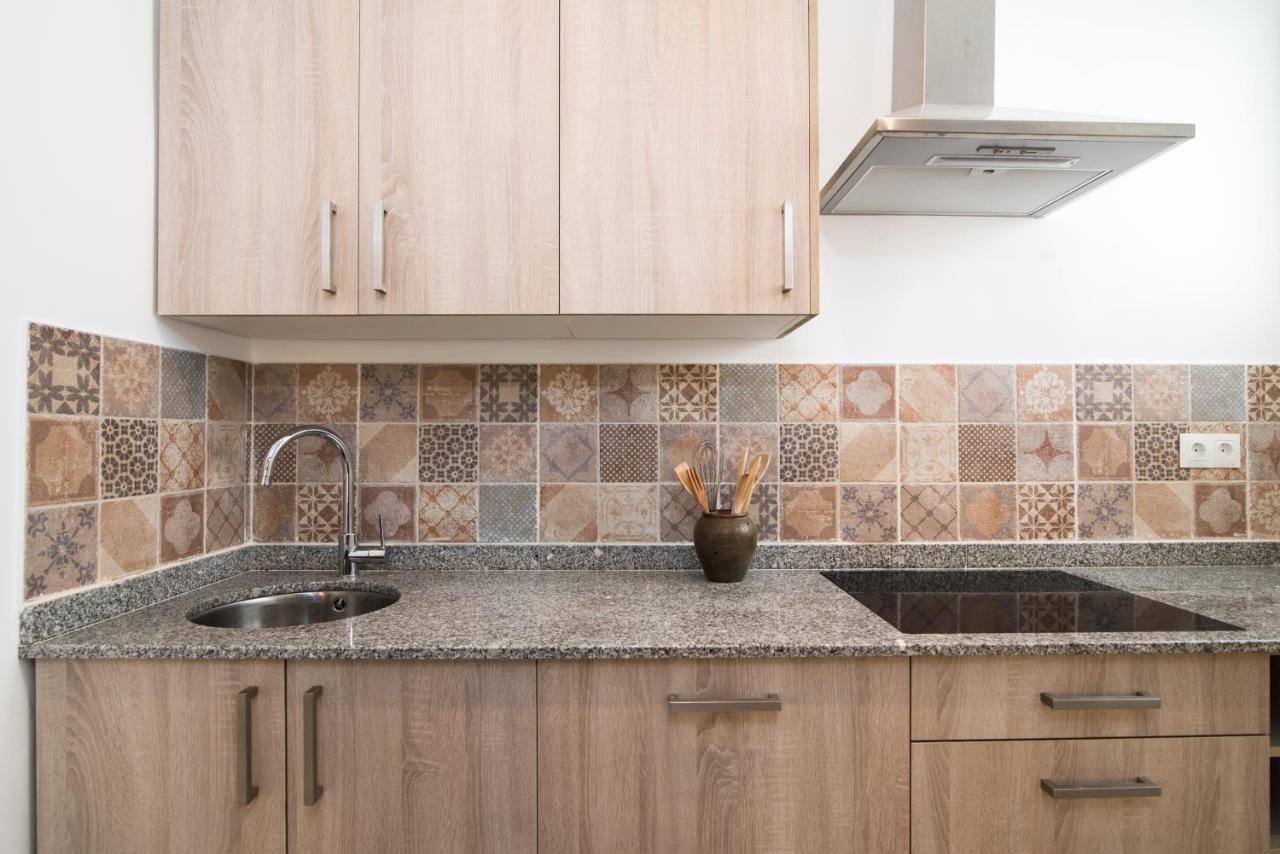 Vintage Casco Historico Apartment อาลิกันเต ภายนอก รูปภาพ